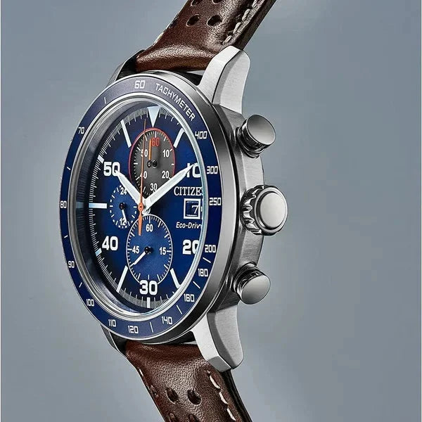 Multifunktionale Herren-Quarzuhr mit Lederarmband